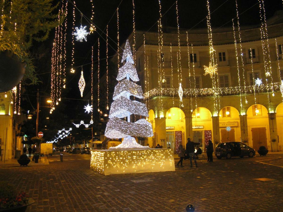 Le Stanze Di Ginevra - Via Tescione Hotel Caserta Exterior foto